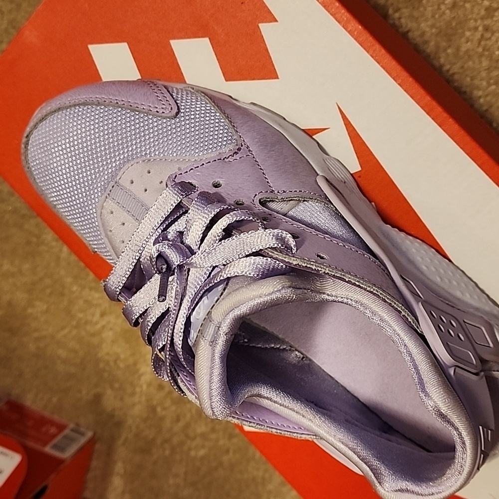 Nike heartache run se